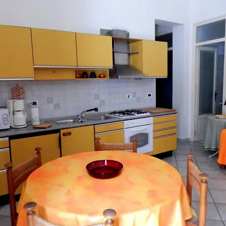 Apartment Terrasini Siracasa *